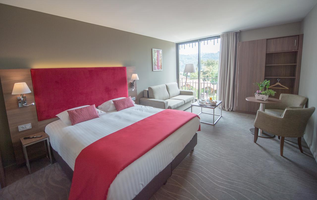 Hotel Lou Castelet Карос Екстериор снимка